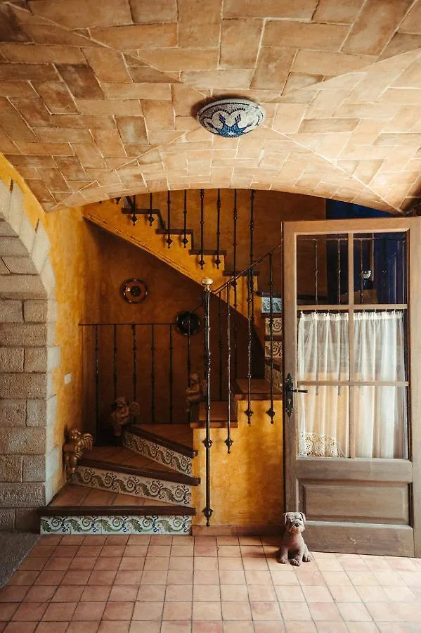 Hostal Mas Valoria Peratallada Casa rural