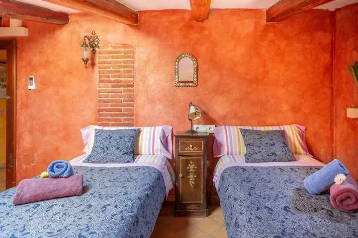 Hostal Mas Valoria Peratallada 0*,  España