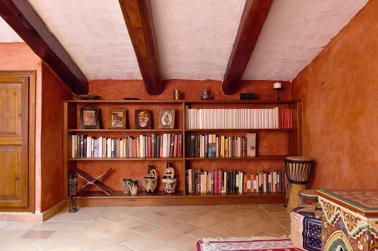 Hostal Mas Valoria Peratallada España